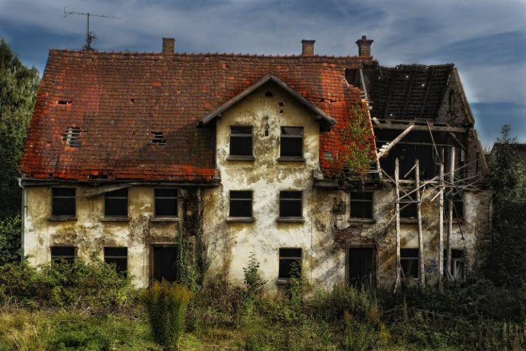 ruin-540829_1920_0