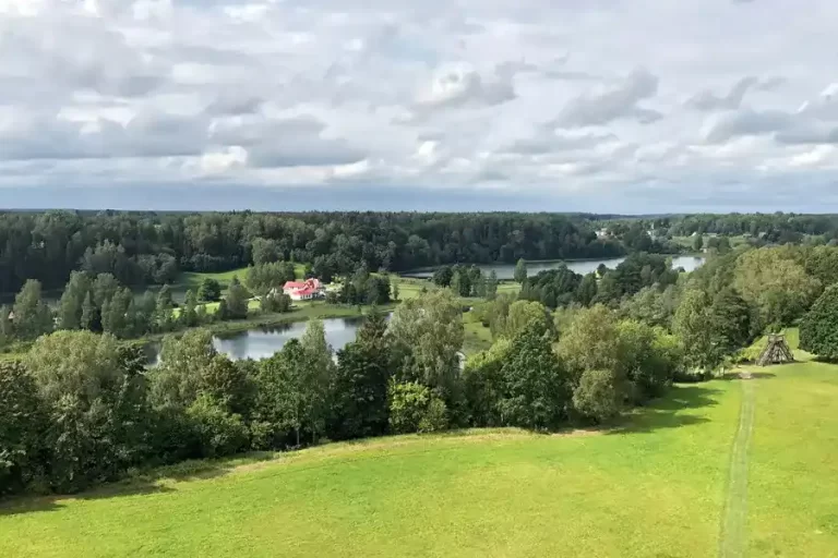 ruge-maastikuvaade-kady-ann-sutt-ezgif.com-optiwebp toetus maakondade arengustrateegiate elluviimiseks