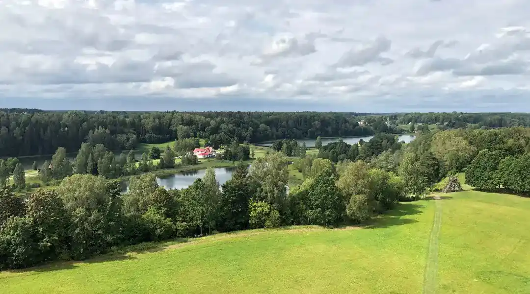 ruge-maastikuvaade-kady-ann-sutt-ezgif.com-optiwebp toetus maakondade arengustrateegiate elluviimiseks